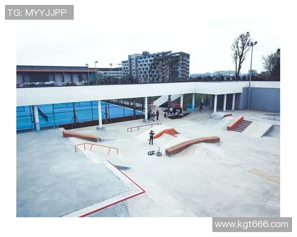 成都滑板队在极限运动嘉年华积分榜中以71分稳居第一名引领全场 成都滑板队在极限运动嘉年华积分榜中以71分稳居第一名引领全场