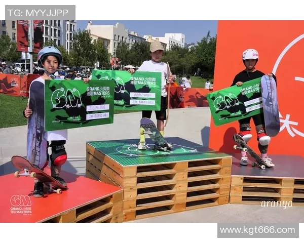 武汉滑板队在全国滑板状态排行榜中荣获第七名展现出强劲实力与潜力 武汉滑板队在全国滑板状态排行榜中荣获第七名展现出强劲实力与潜力