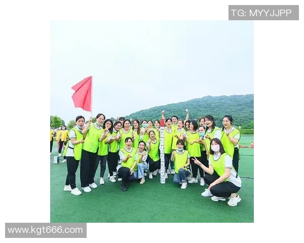 科学飞盘训练方法全解析提升技巧与团队配合的最佳策略 科学飞盘训练方法全解析提升技巧与团队配合的最佳策略