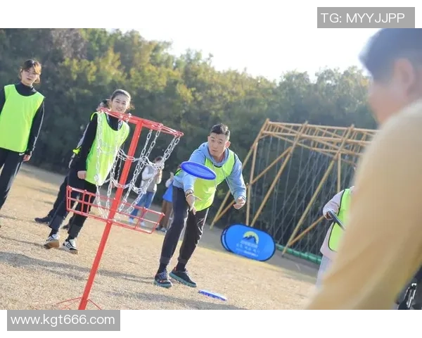 飞盘世界的追梦旅程吴磊与飞盘的深情对话与成长故事 飞盘世界的追梦旅程吴磊与飞盘的深情对话与成长故事