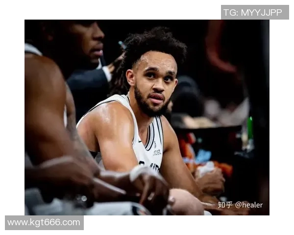 赛后复盘成都篮球队与上海篮球队的战术意识与表现分析